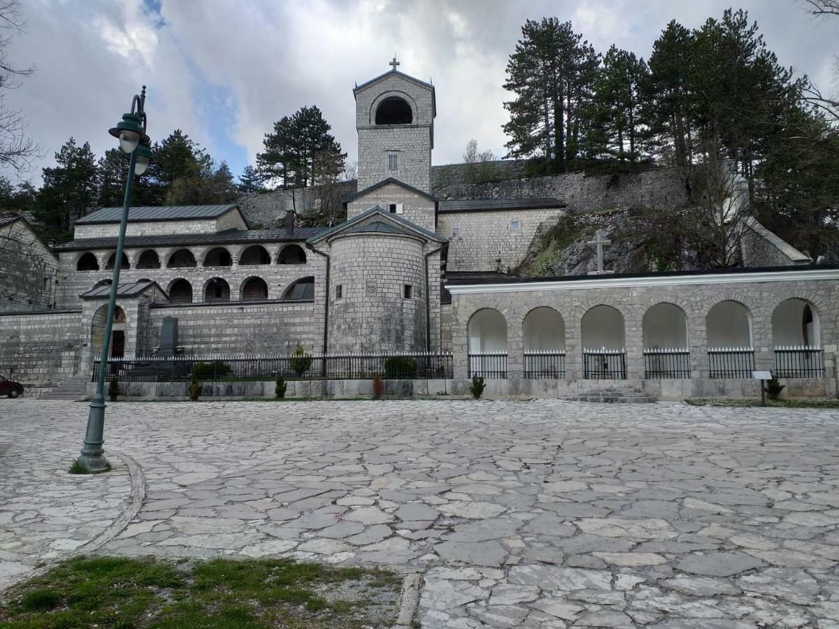 Apartman Donji Kraj Appartement Cetinje Buitenkant foto
