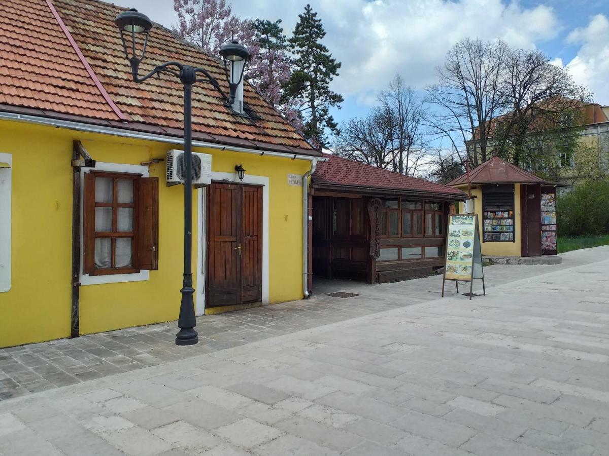 Apartman Donji Kraj Appartement Cetinje Buitenkant foto