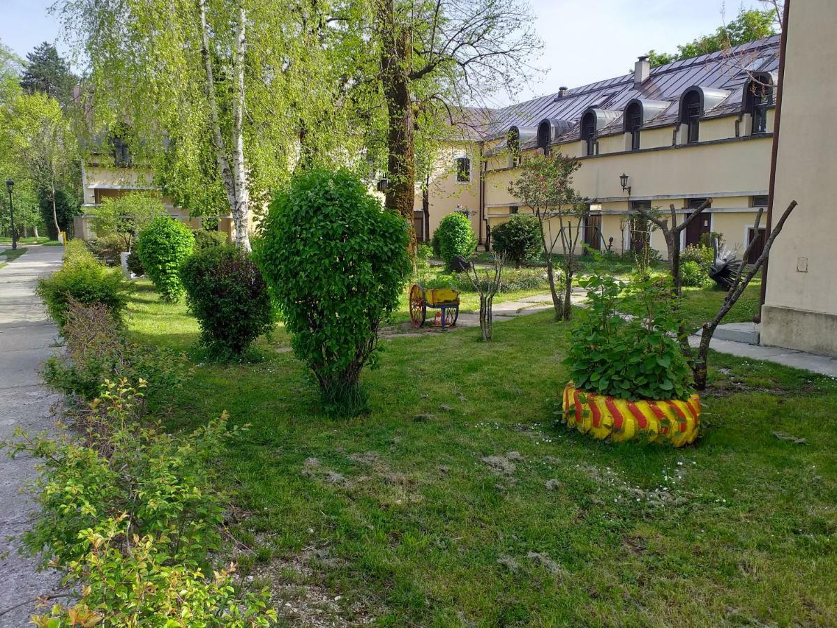 Apartman Donji Kraj Appartement Cetinje Buitenkant foto