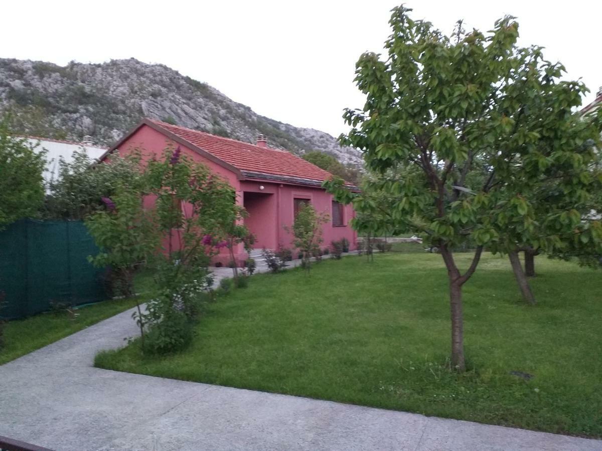 Apartman Donji Kraj Appartement Cetinje Buitenkant foto